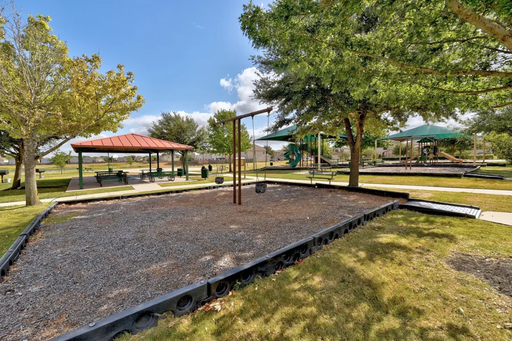 8600 Panadero Drive Austin, TX 78747