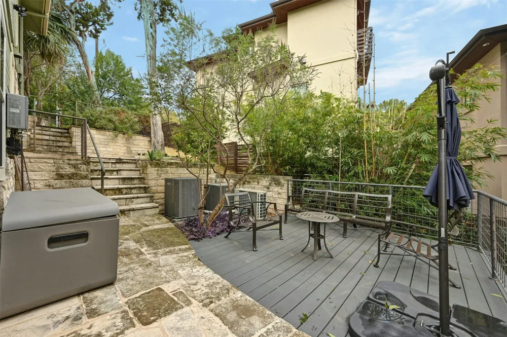 1301 Newning Avenue #B Austin, TX 78704