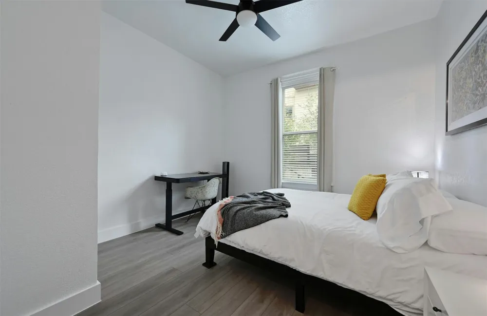 1301 Newning Avenue #B Austin, TX 78704