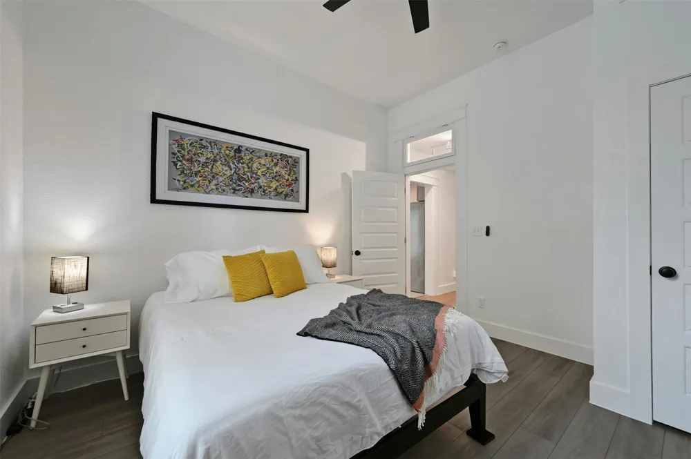 1301 Newning Avenue #B Austin, TX 78704