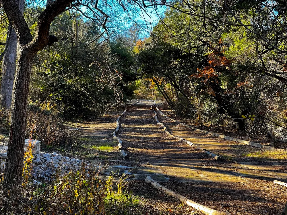 1301 Newning Avenue #B Austin, TX 78704