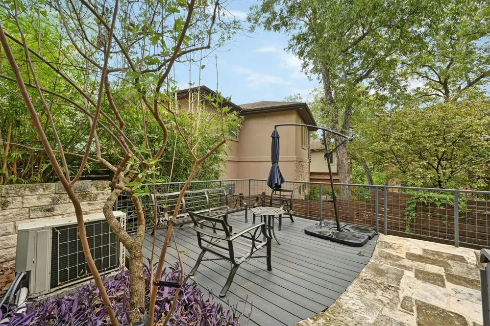1301 Newning Avenue #B Austin, TX 78704
