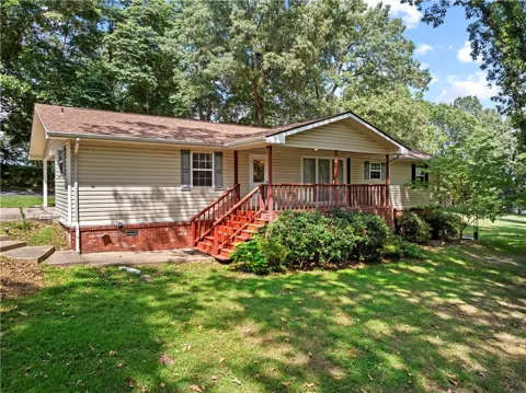 120 S Old Farm Road