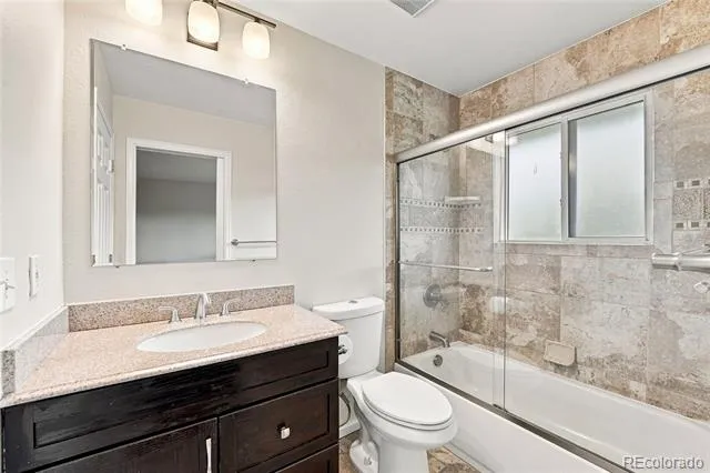 7183 S Syracuse Street Centennial, CO 80112