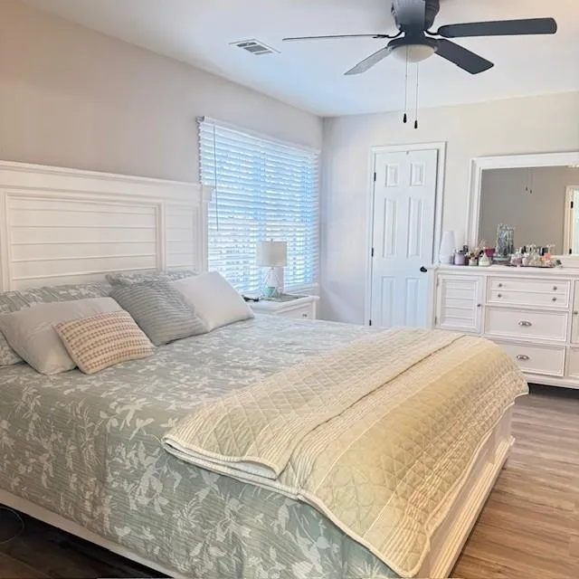 588 Freemans Walk Stone Mountain, GA 30083