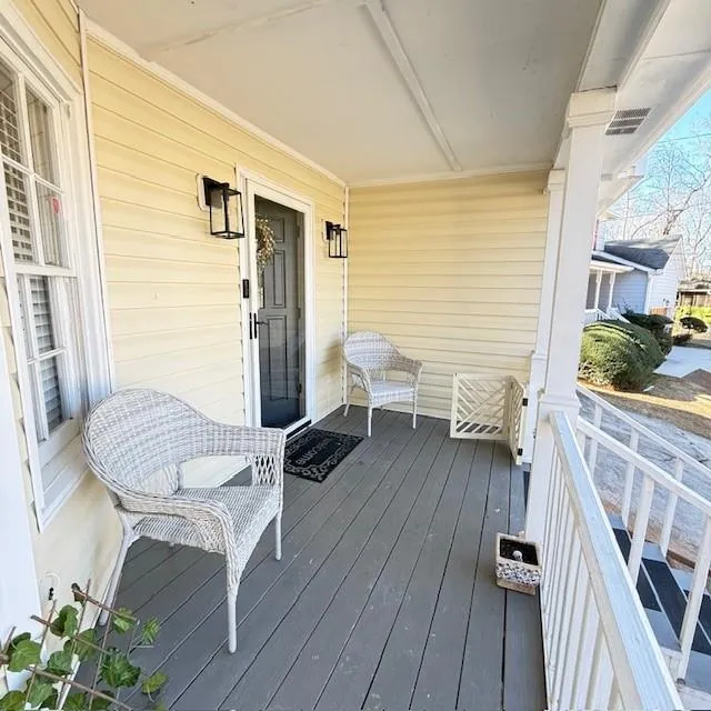 588 Freemans Walk Stone Mountain, GA 30083