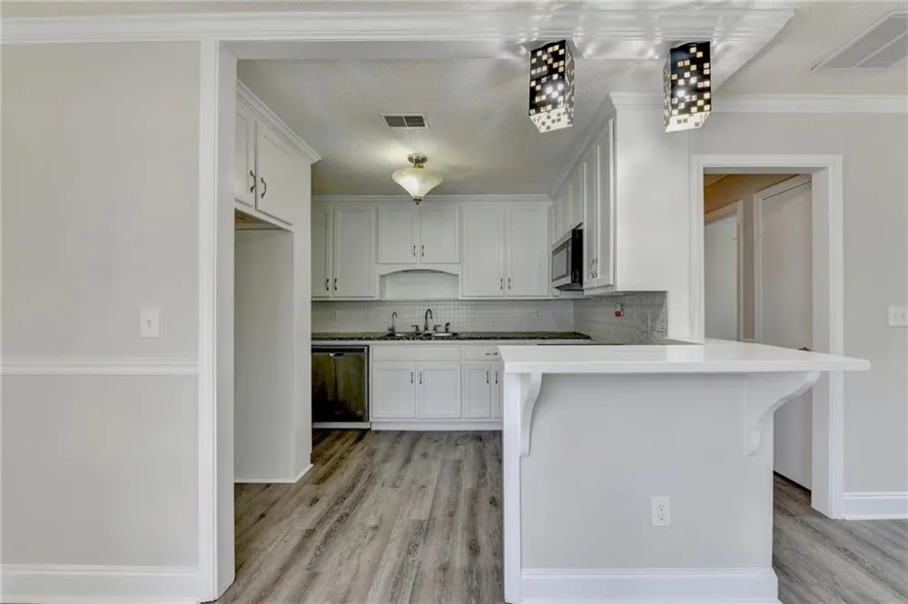 2725 Milton Bryan Drive Loganville, GA 30052