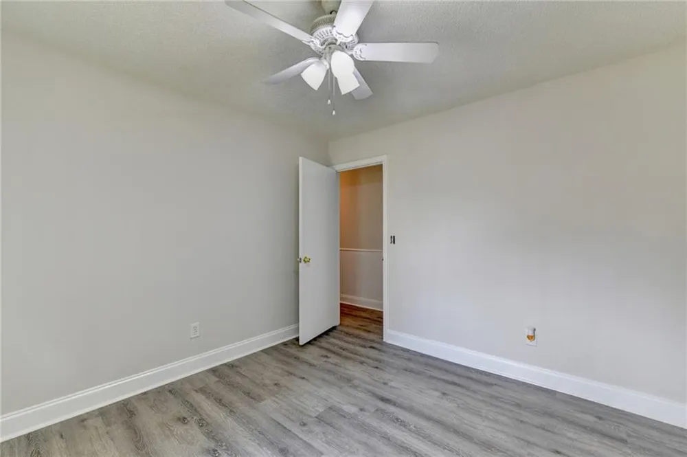 2725 Milton Bryan Drive Loganville, GA 30052