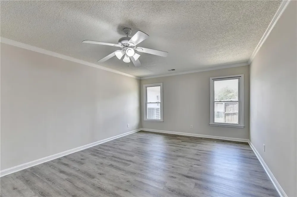 2725 Milton Bryan Drive Loganville, GA 30052