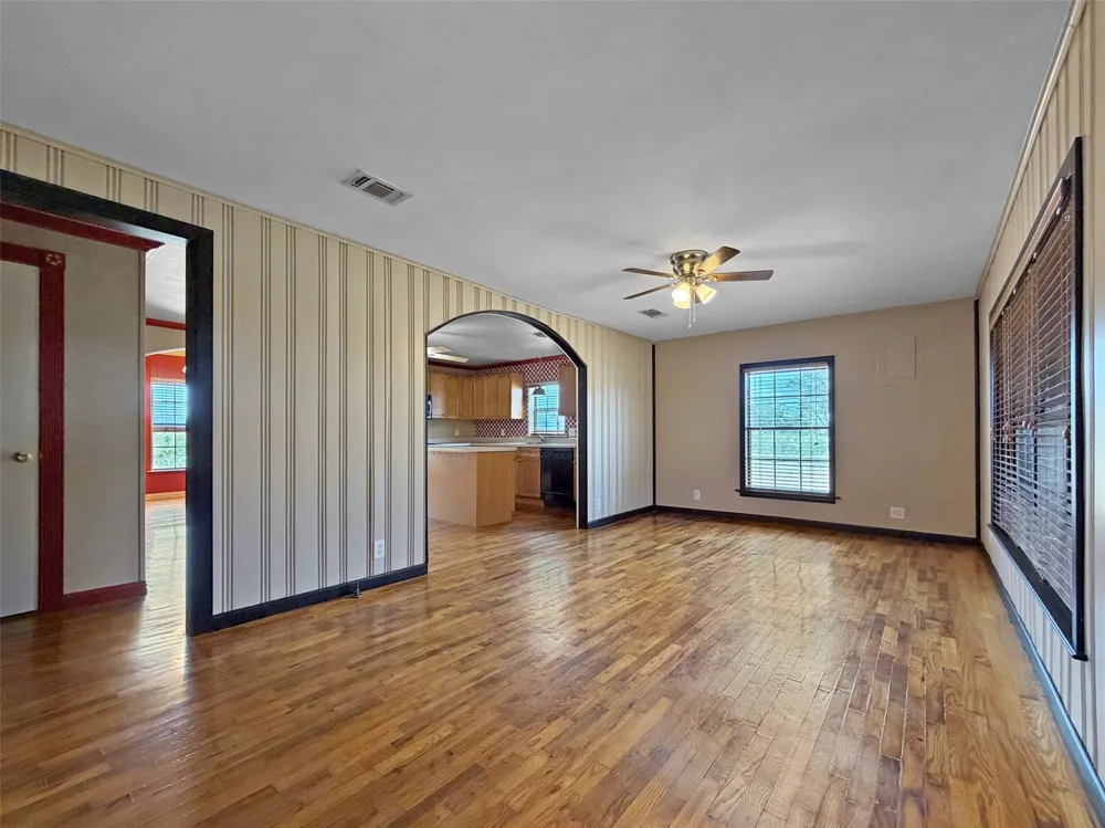 2461 FM 2118 Bagwell, TX 75412