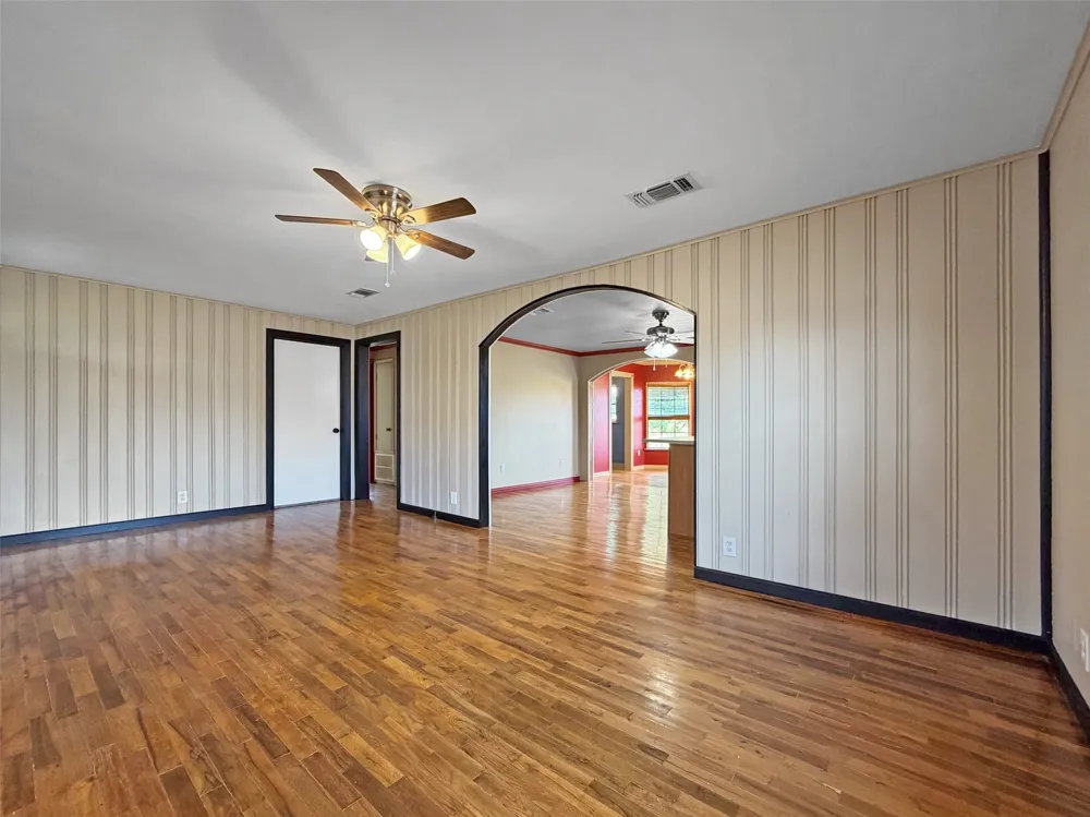 2461 FM 2118 Bagwell, TX 75412