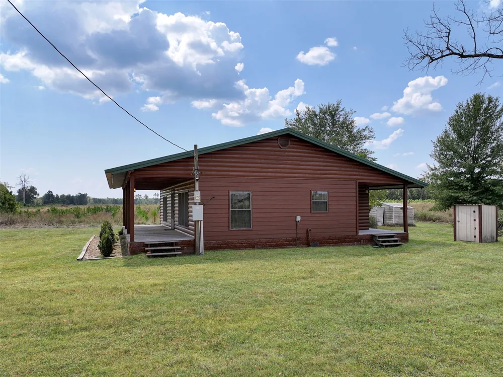 2461 FM 2118 Bagwell, TX 75412