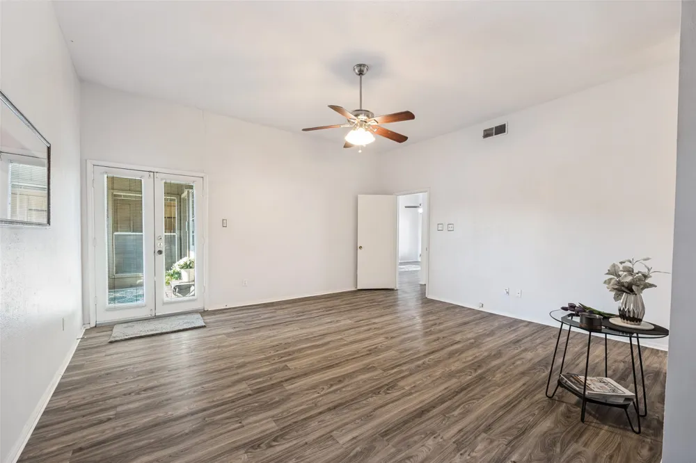 10416 High Hollows Drive #233 Dallas, TX 75230
