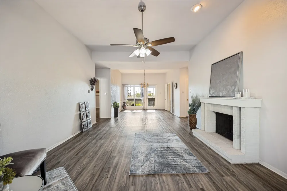 10416 High Hollows Drive #233 Dallas, TX 75230