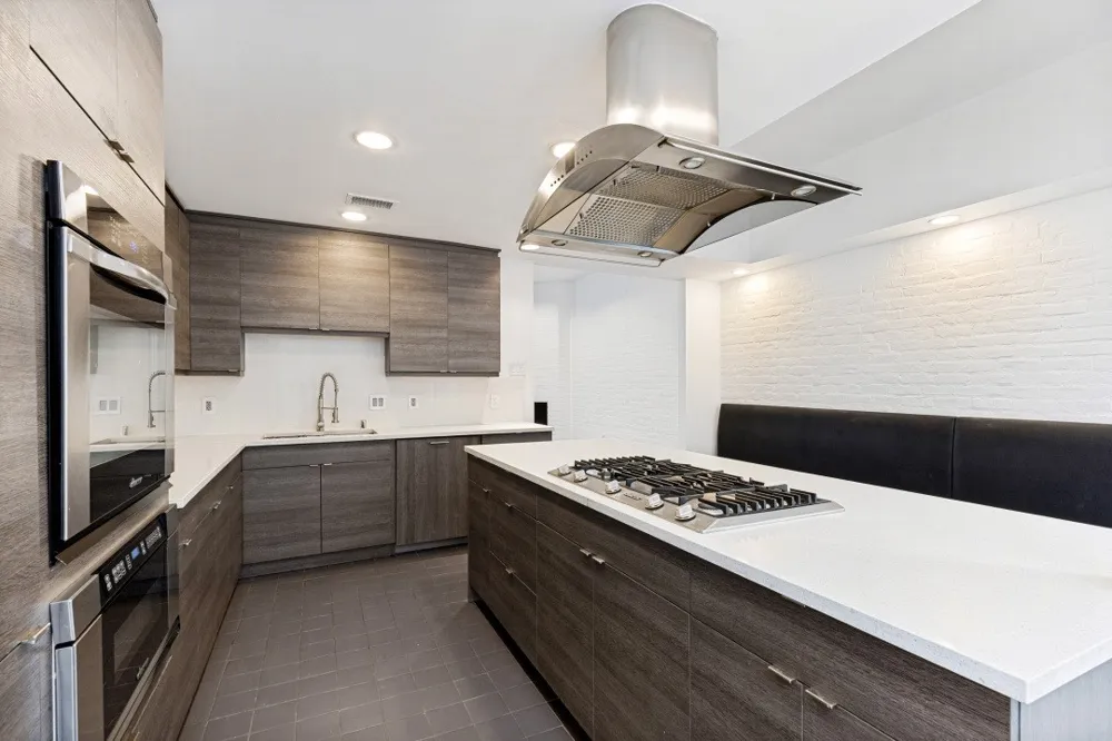 4020 Buena Vista Dallas, TX 75204