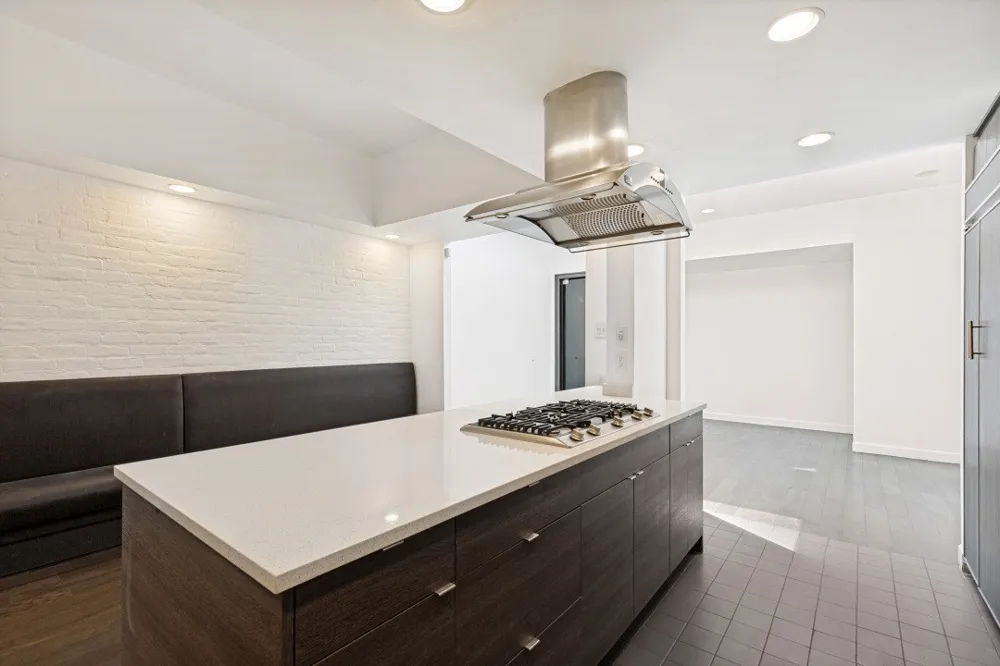 4020 Buena Vista Dallas, TX 75204