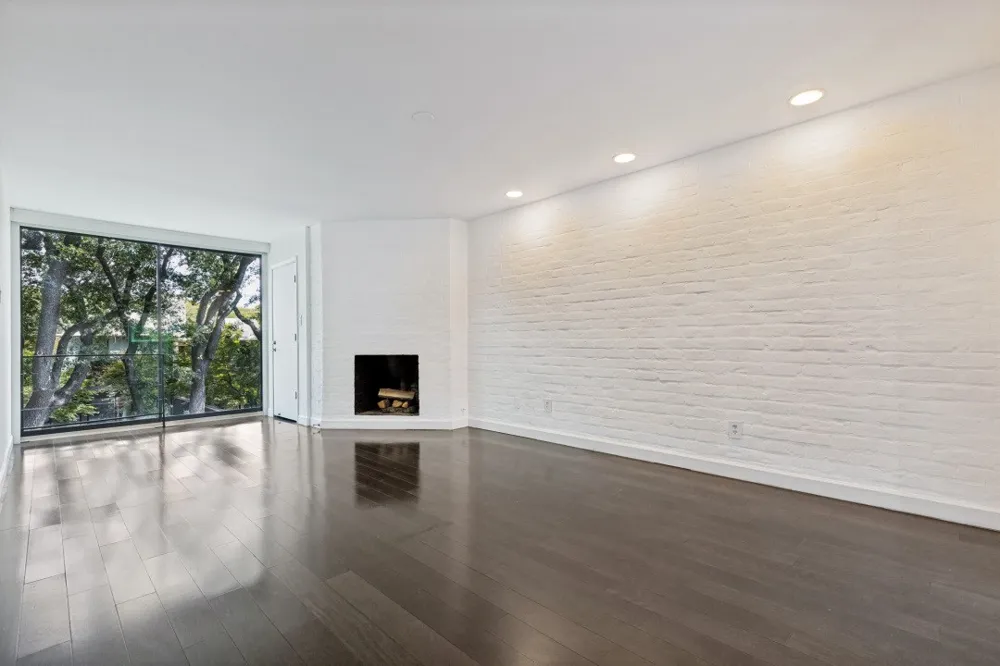 4020 Buena Vista Dallas, TX 75204