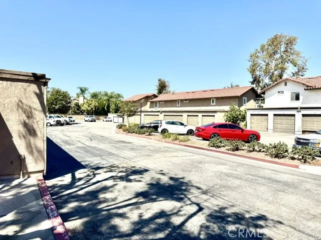 3639 Country Oaks Ontario, CA 91761