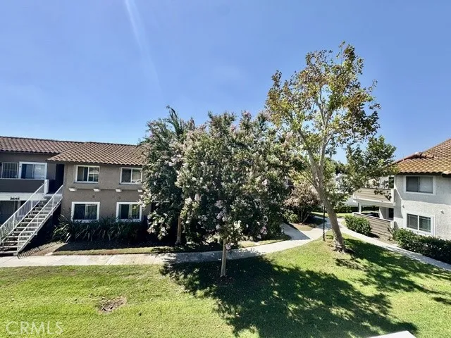 3639 Country Oaks Ontario, CA 91761