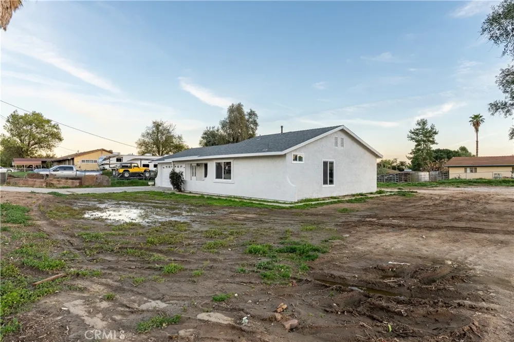 20265 Woodward Perris, CA 92570
