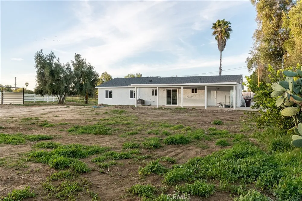20265 Woodward Perris, CA 92570