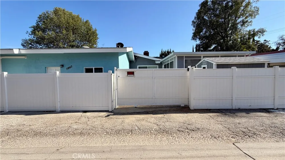 7845 Woodlake Avenue West Hills, CA 91304