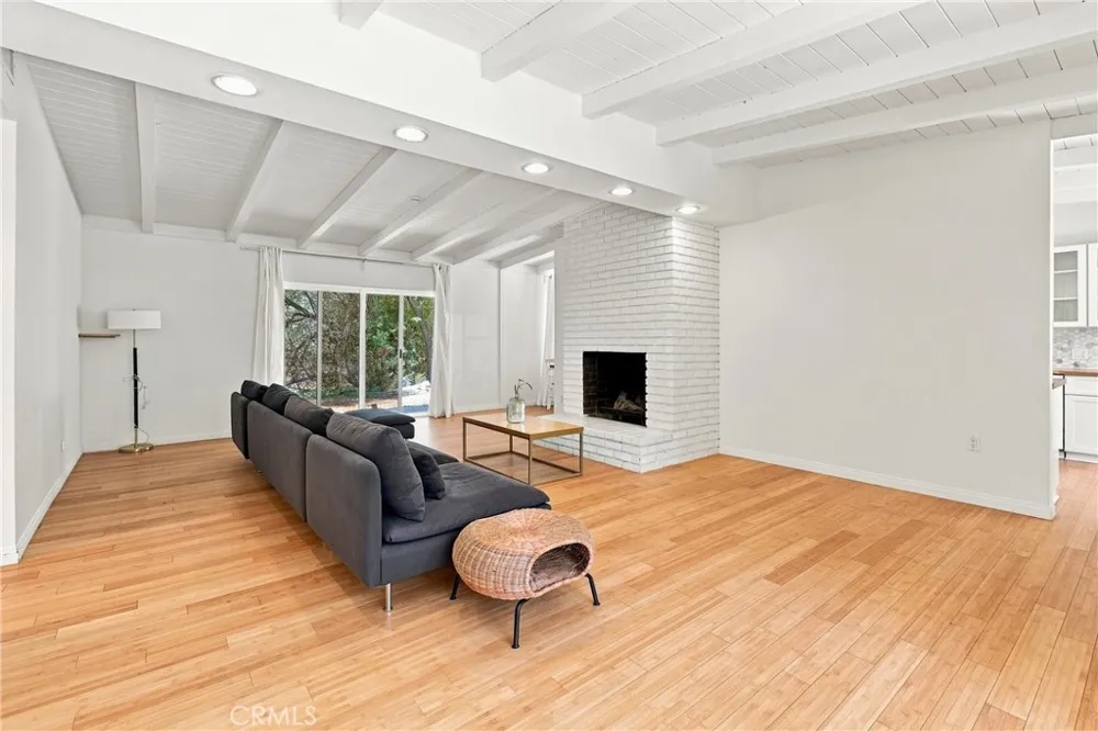 20321 Sun Valley Laguna Beach, CA 92651
