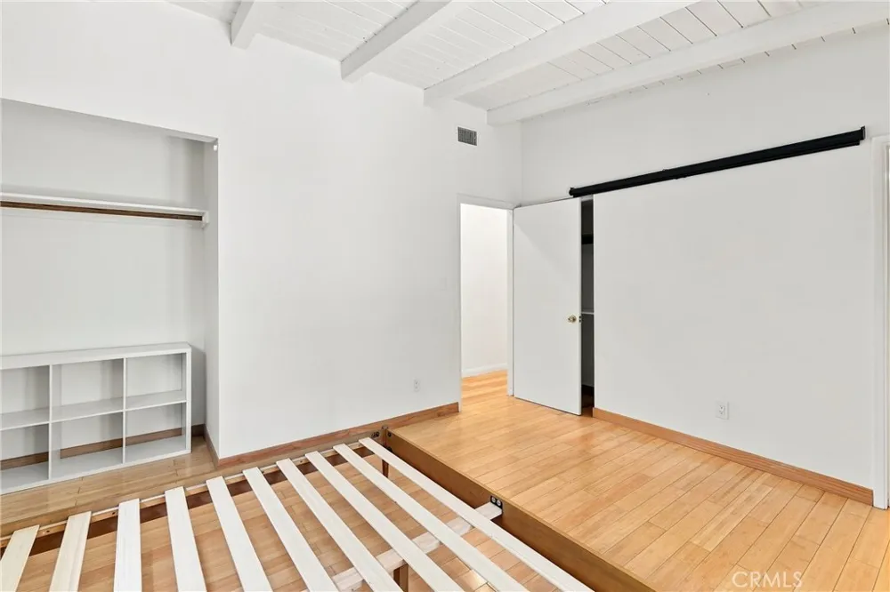 20321 Sun Valley Laguna Beach, CA 92651