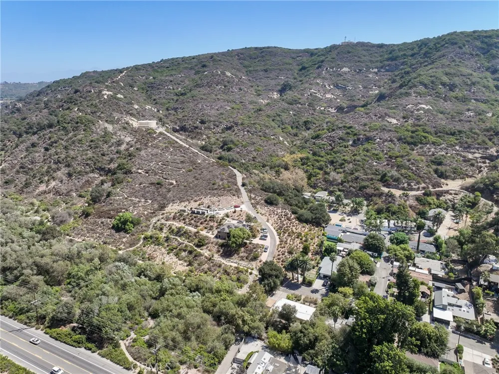 20321 Sun Valley Laguna Beach, CA 92651