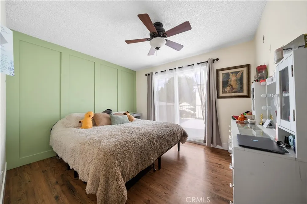 26173 Abdale Newhall, CA 91321
