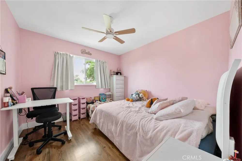 26173 Abdale Newhall, CA 91321