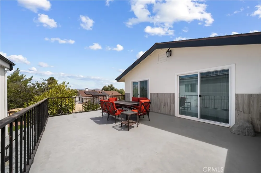 26173 Abdale Newhall, CA 91321