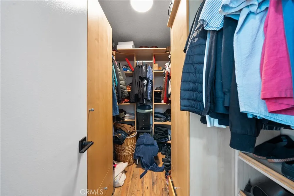 26173 Abdale Newhall, CA 91321