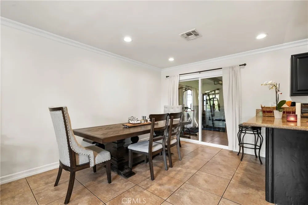 26173 Abdale Newhall, CA 91321