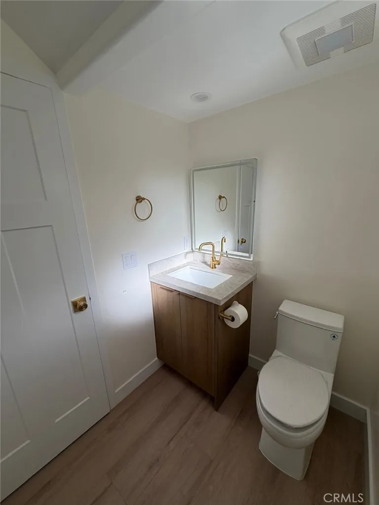 26173 Abdale Newhall, CA 91321