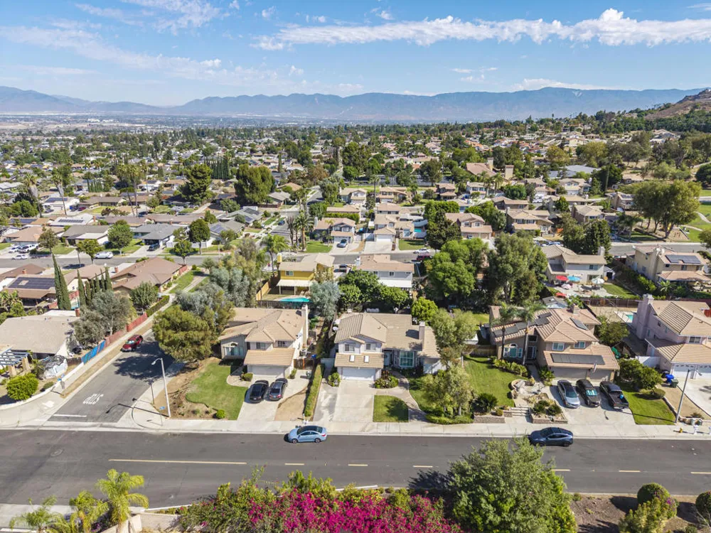22710 E Main Street Grand Terrace, CA 92313