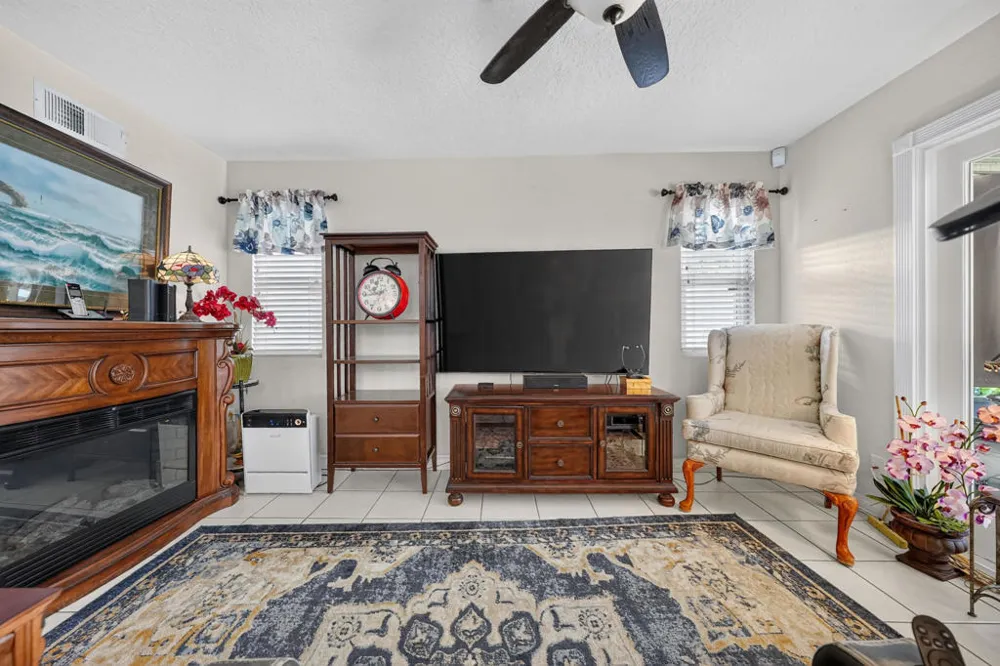 22710 E Main Street Grand Terrace, CA 92313