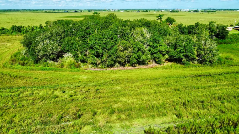 1934 NE 96th Ave. Road Okeechobee, FL 34974