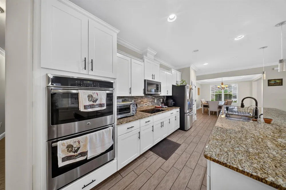 8067 KIAWAH Trace Port St. Lucie, FL 34986