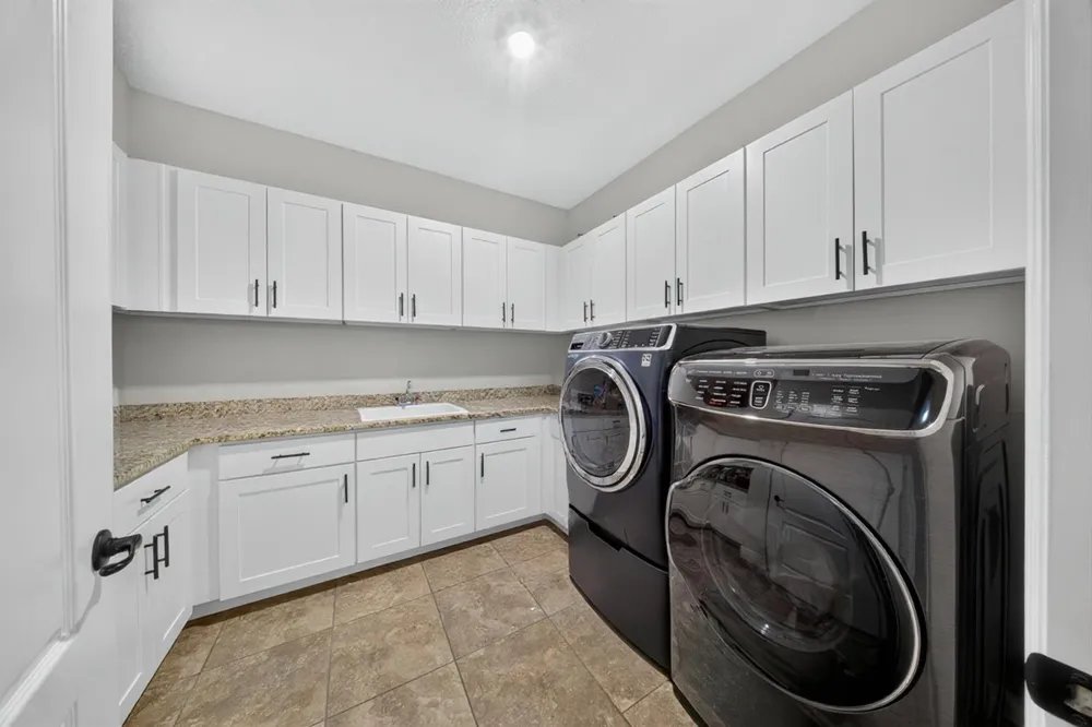 8067 KIAWAH Trace Port St. Lucie, FL 34986