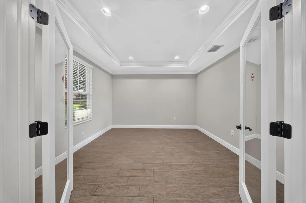 8067 KIAWAH Trace Port St. Lucie, FL 34986