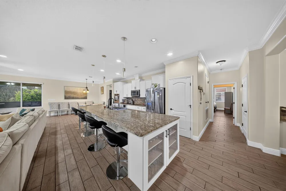 8067 KIAWAH Trace Port St. Lucie, FL 34986