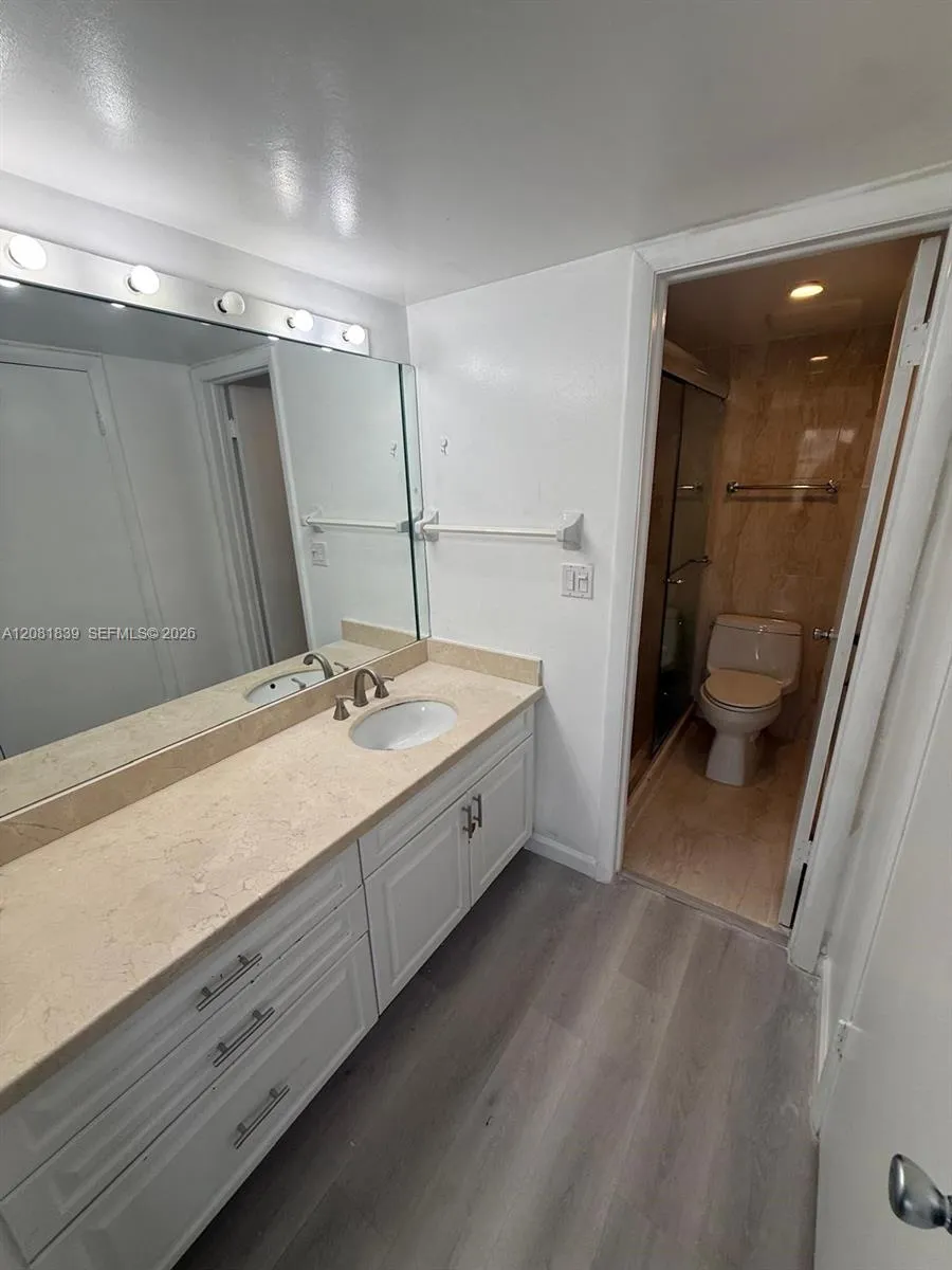3581 NW 95th Ter #601 Sunrise, FL 33351