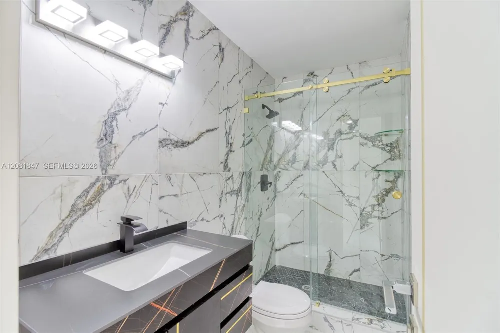 5235 SW 40th Ave #38 Dania Beach, FL 33314