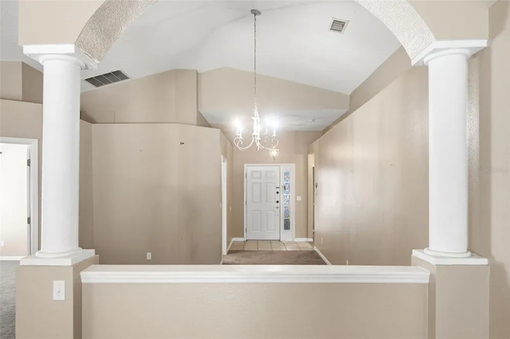 2255 MERRY ROAD Tavares, FL 32778
