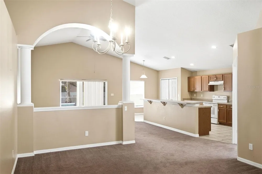 2255 MERRY ROAD Tavares, FL 32778