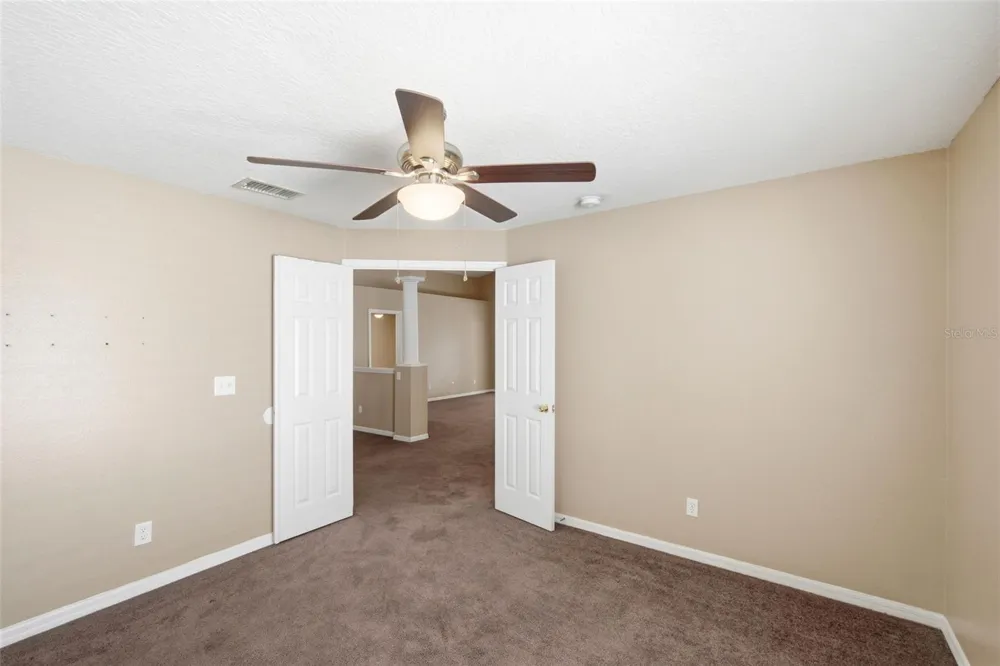 2255 MERRY ROAD Tavares, FL 32778