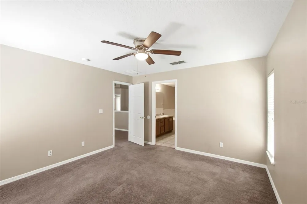 2255 MERRY ROAD Tavares, FL 32778