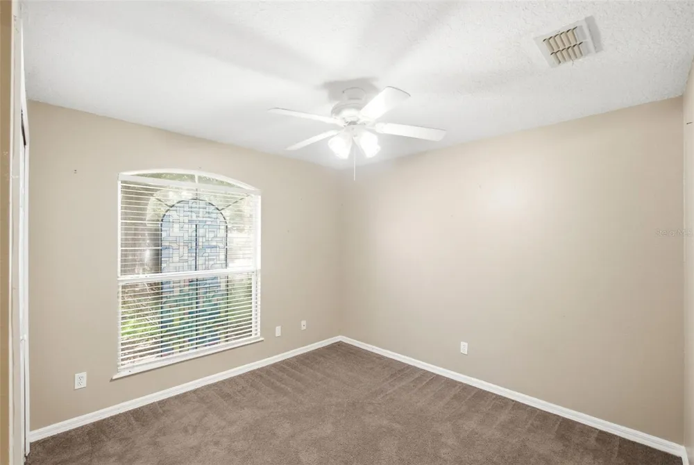 2255 MERRY ROAD Tavares, FL 32778