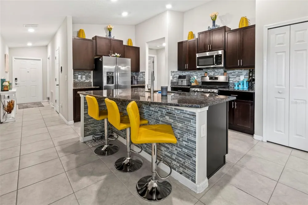 5111 DANDELION STREET Apollo Beach, FL 33572